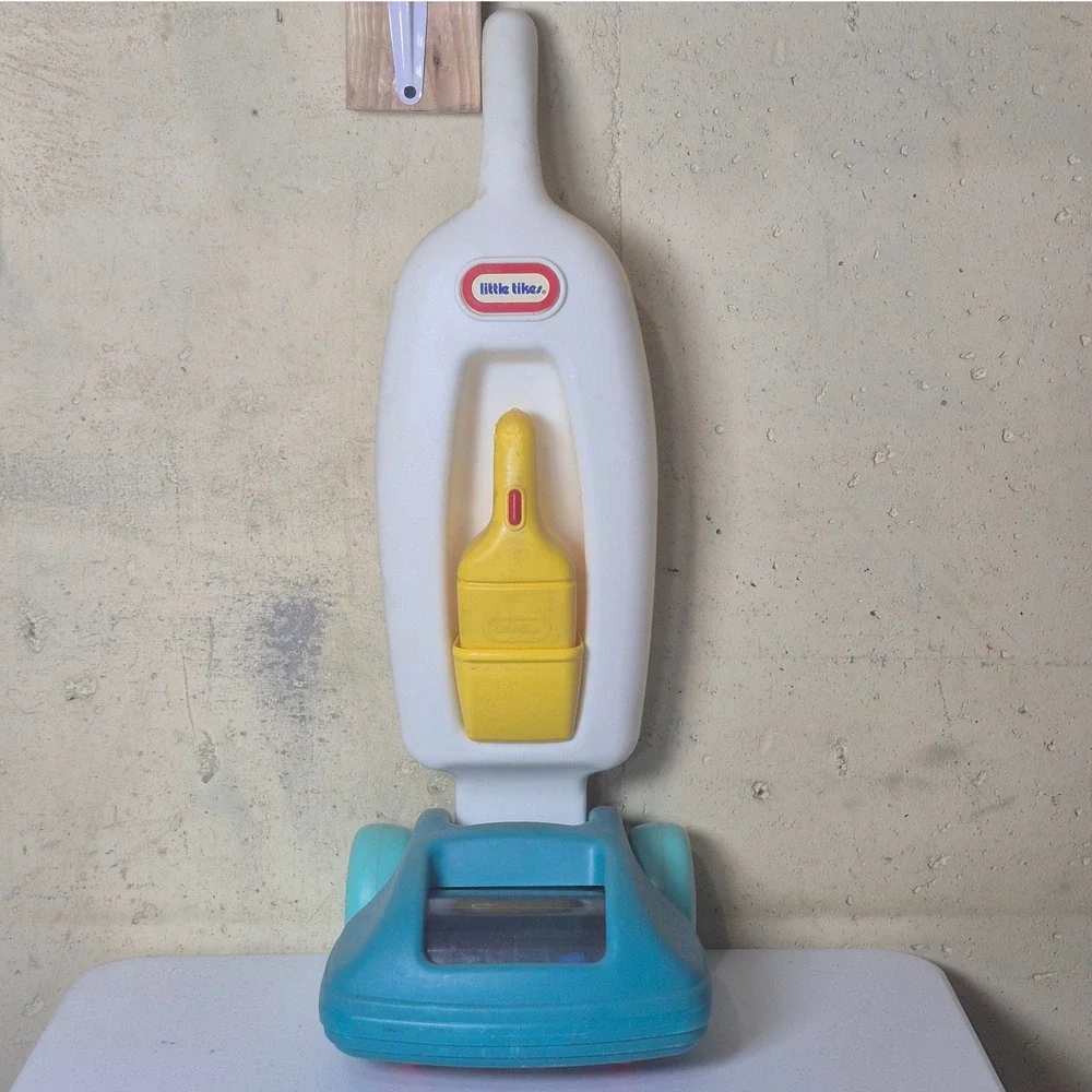 Vintage 90s Little Tikes Roll n Pop Vacuum Dustbuster Pretend Play Made in USA